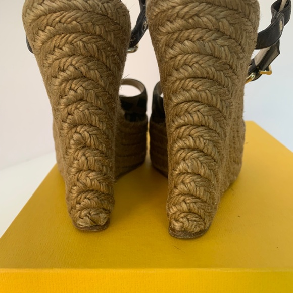 Authentic FENDI Zucca Monogram Espadrille Wedge Sandals EU 37 - Picture 4 of 9